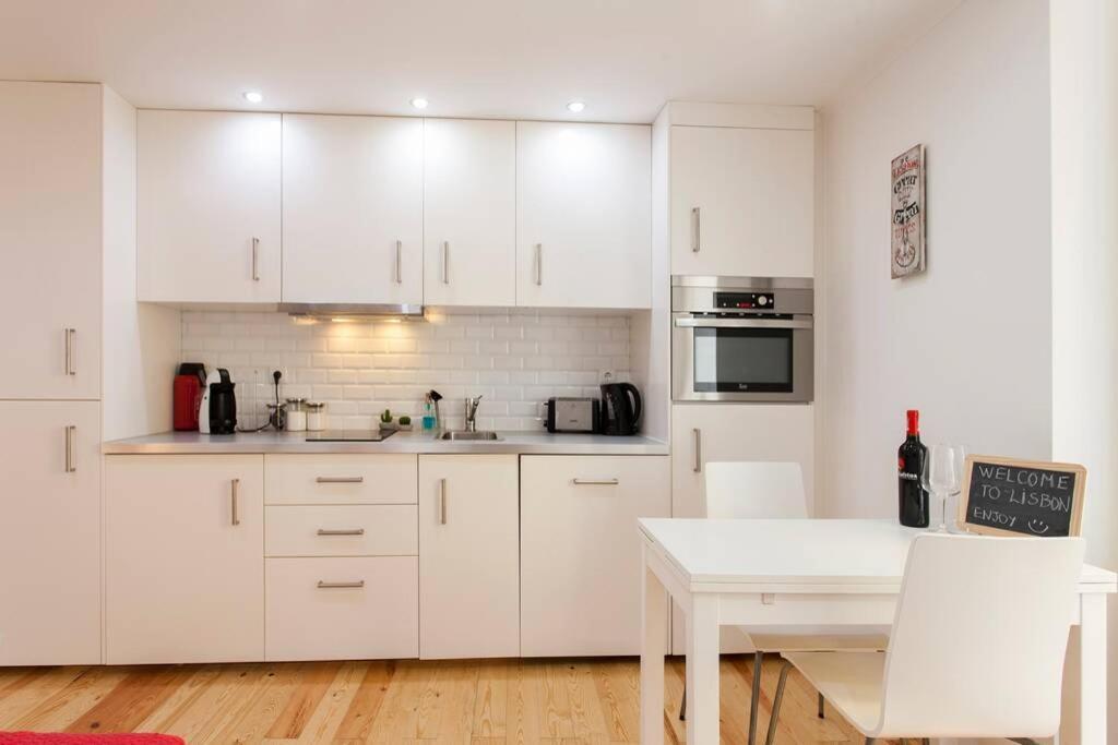 Charming Studio In Mouraria Lissabon Exterior foto