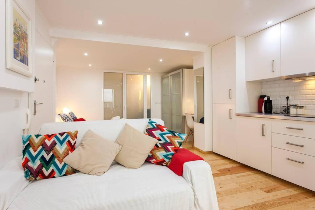 Charming Studio In Mouraria Lissabon Exterior foto